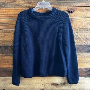 Quince brand crew sweater